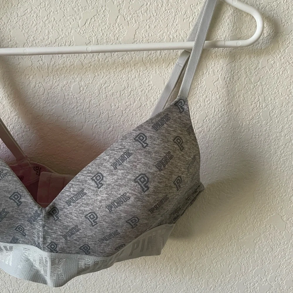 PINK Victoria’s Secret gray bra